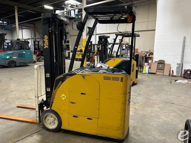 2016 Yale ESC040