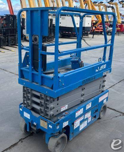 2017 Genie GS1930