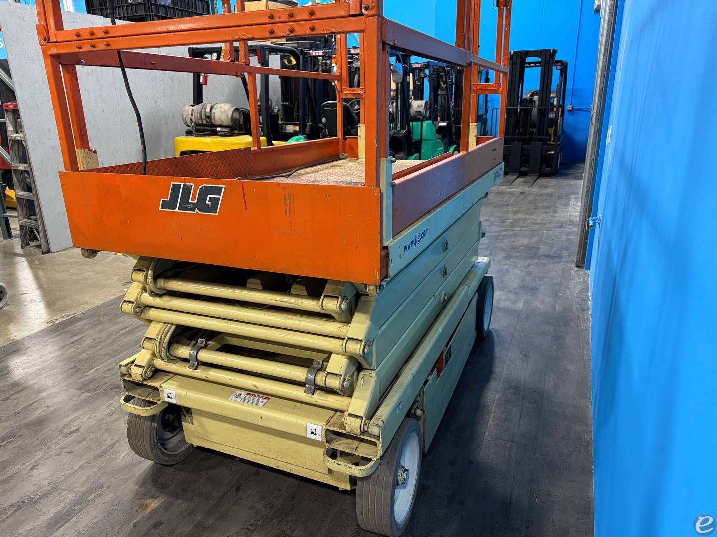 2002 JLG 2646ES