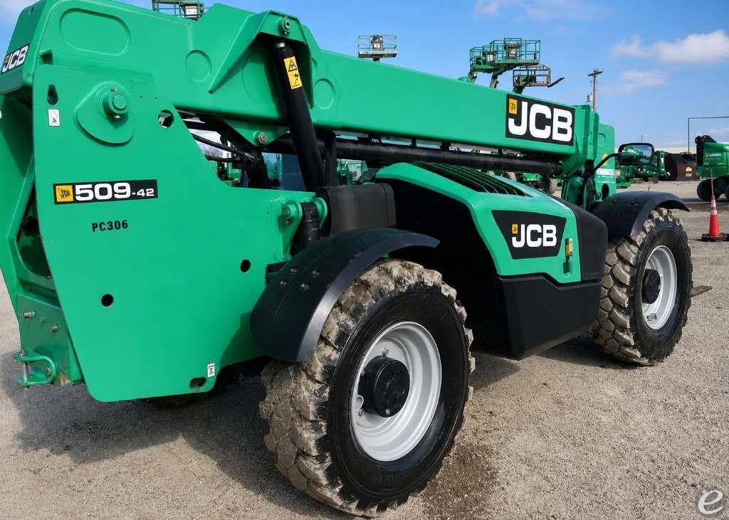 2013 JCB 50942