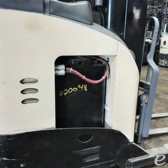 2018 Crown RR5725-45