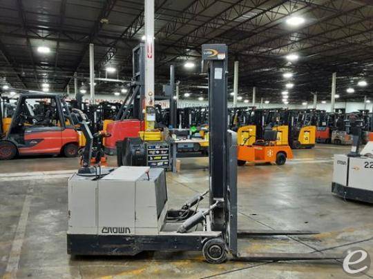 2015 Crown 30WBTF Electric Forklift...