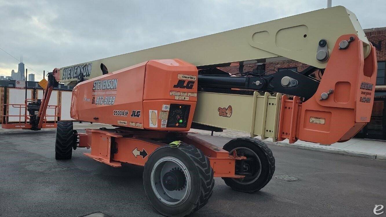 2017 JLG 1500AJP