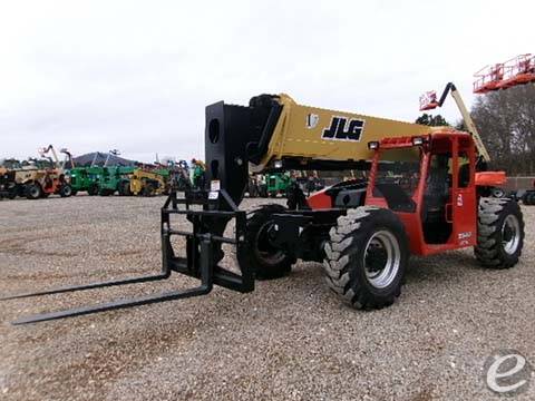 2016 JLG G15-44A