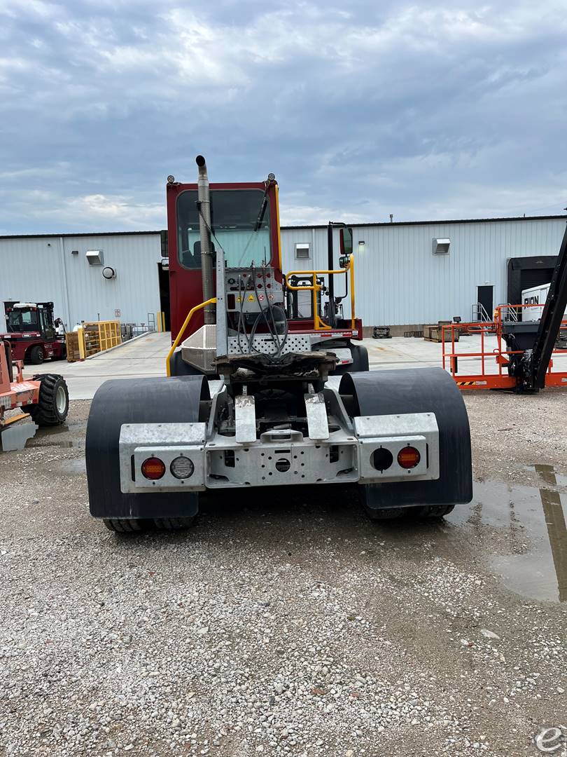 2024 Terberg YT223