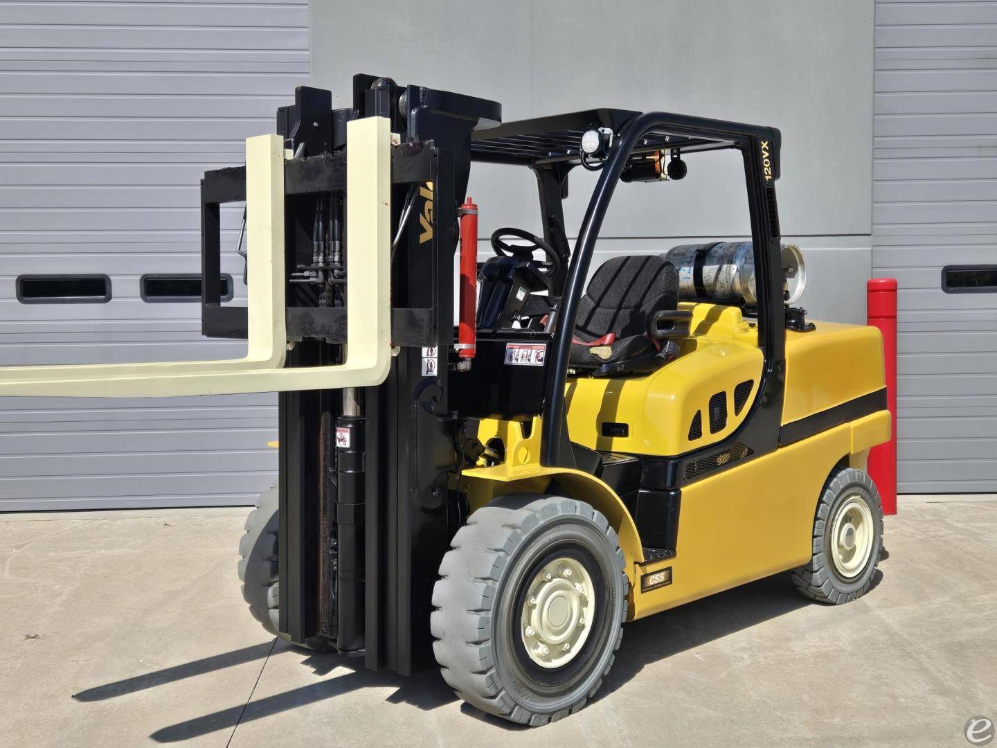 2021 Yale GLP120VX