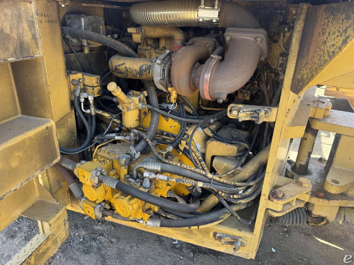 1990 Cat CB-534
