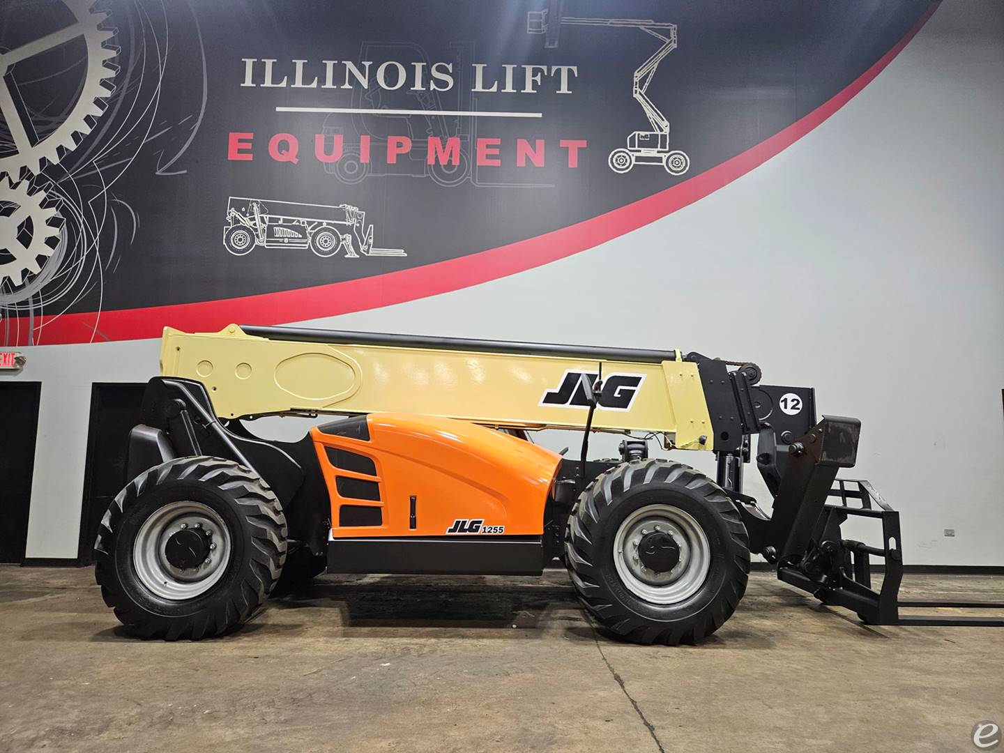 2021 JLG 1255
