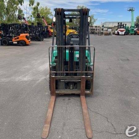 2017 Mitsubishi FG25N