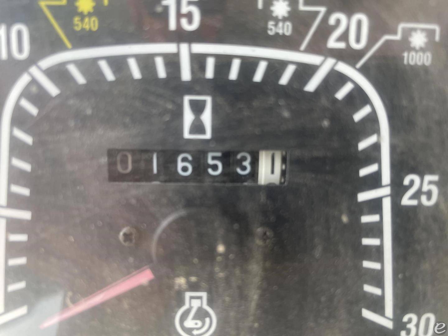 1996 New Holland 6640
