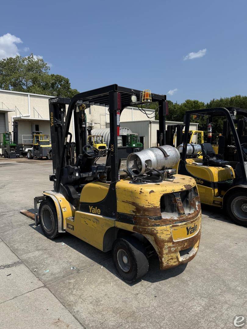 2017 Yale GLP060MX