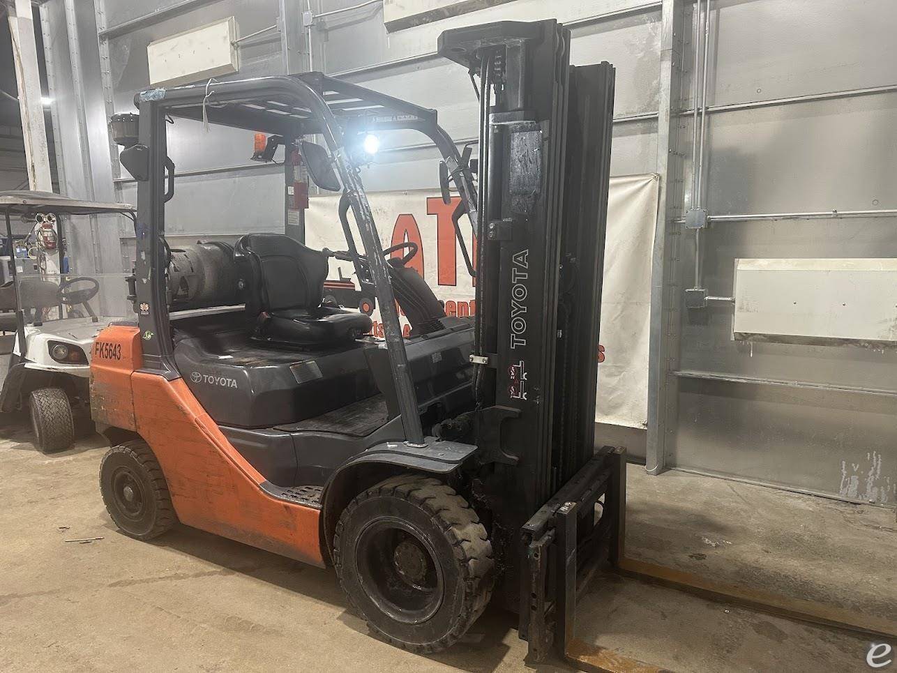 2016 Toyota 8FGU25 LP Gas Forklift