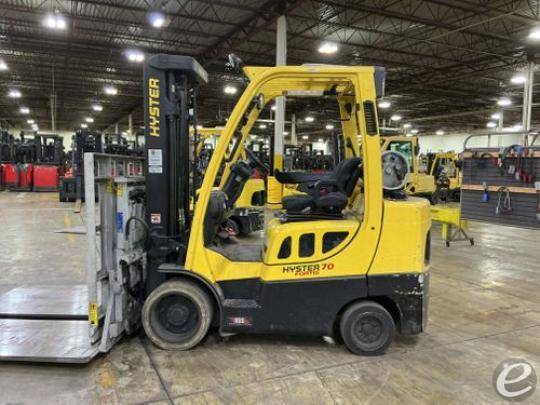 2023 Hyster S70FT