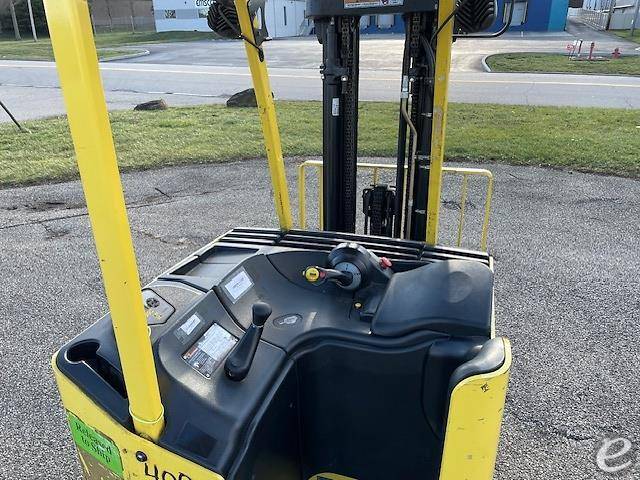 2017 Hyster E40HSD3 Electric Forklift - 123Forklift