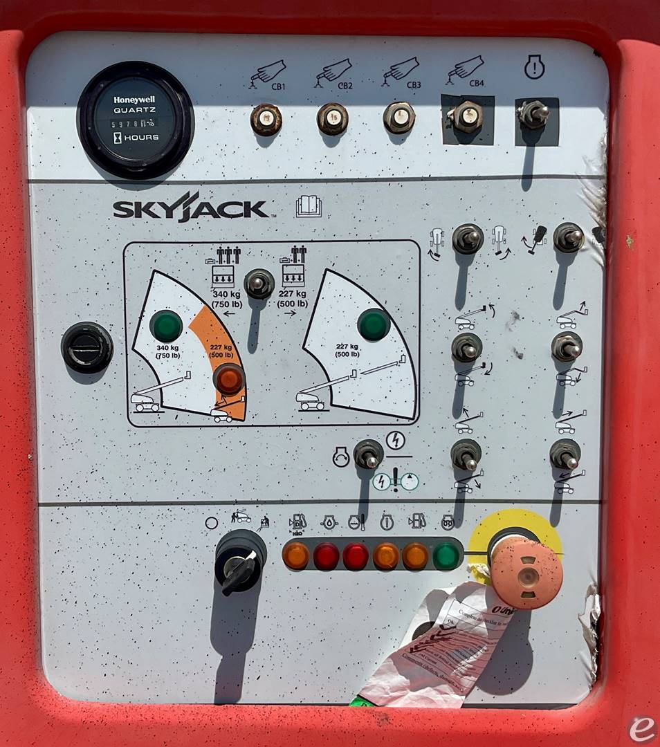 2016 Skyjack SJ86T