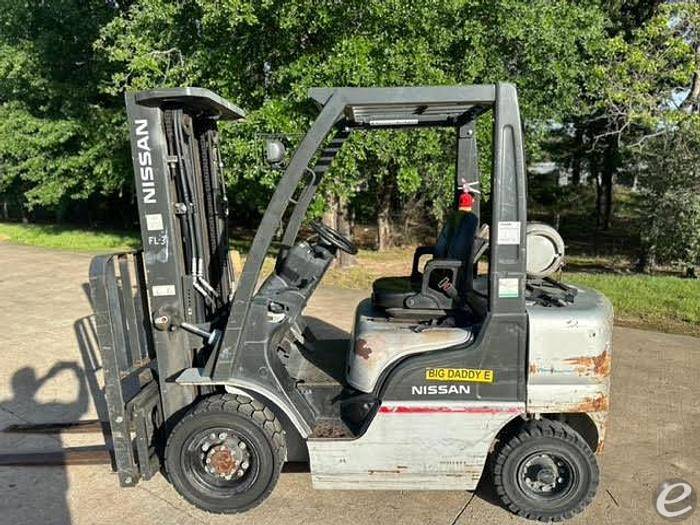 2013 Nissan                                             MP1F2A25LV LP Gas Forklift - 123Forklift