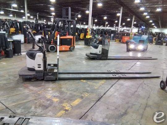 2013 Crown PE4500-80 Electric Forkl...