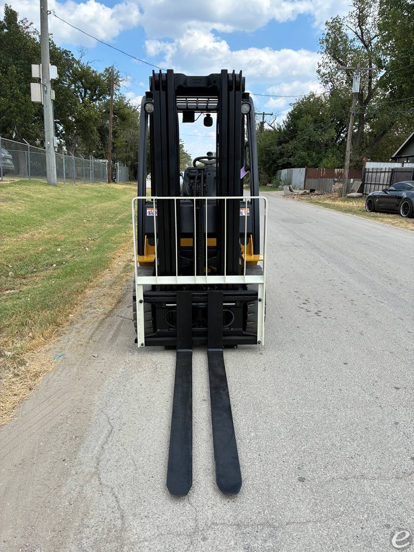 2015 Yale GLP050VXNDAE086