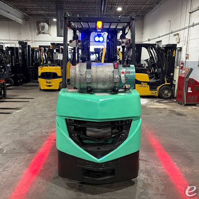 2019 Mitsubishi FGC25N