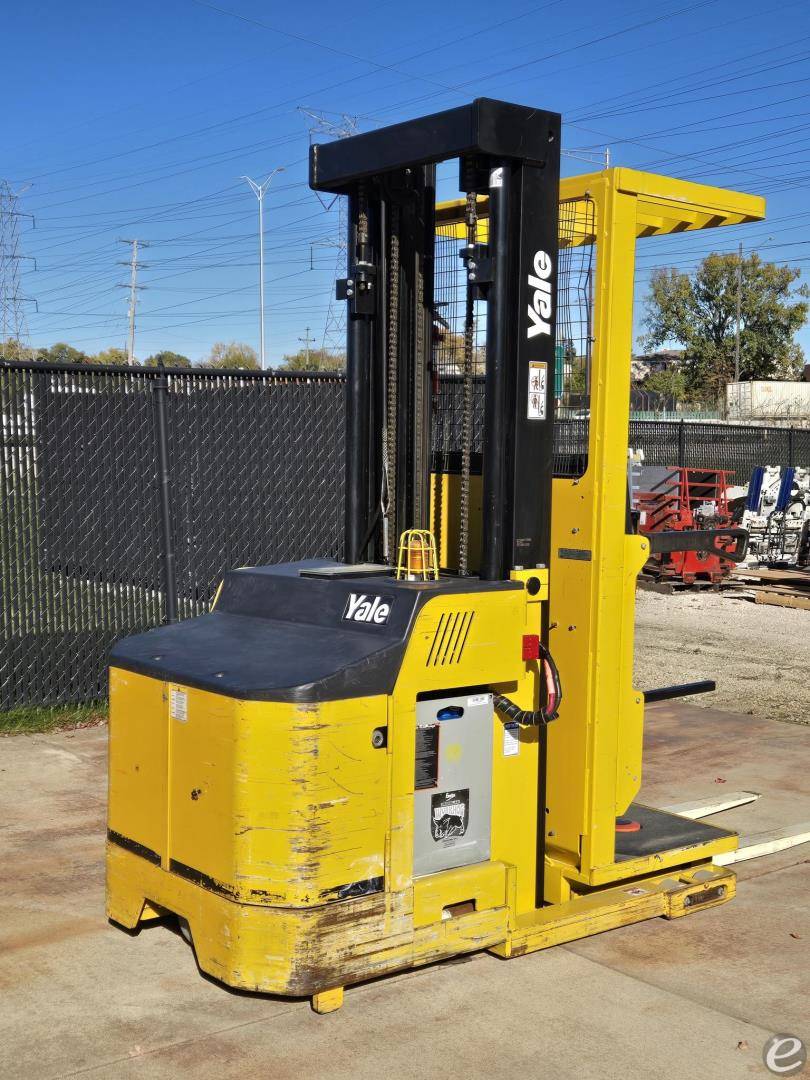 2019 Yale OS030EF