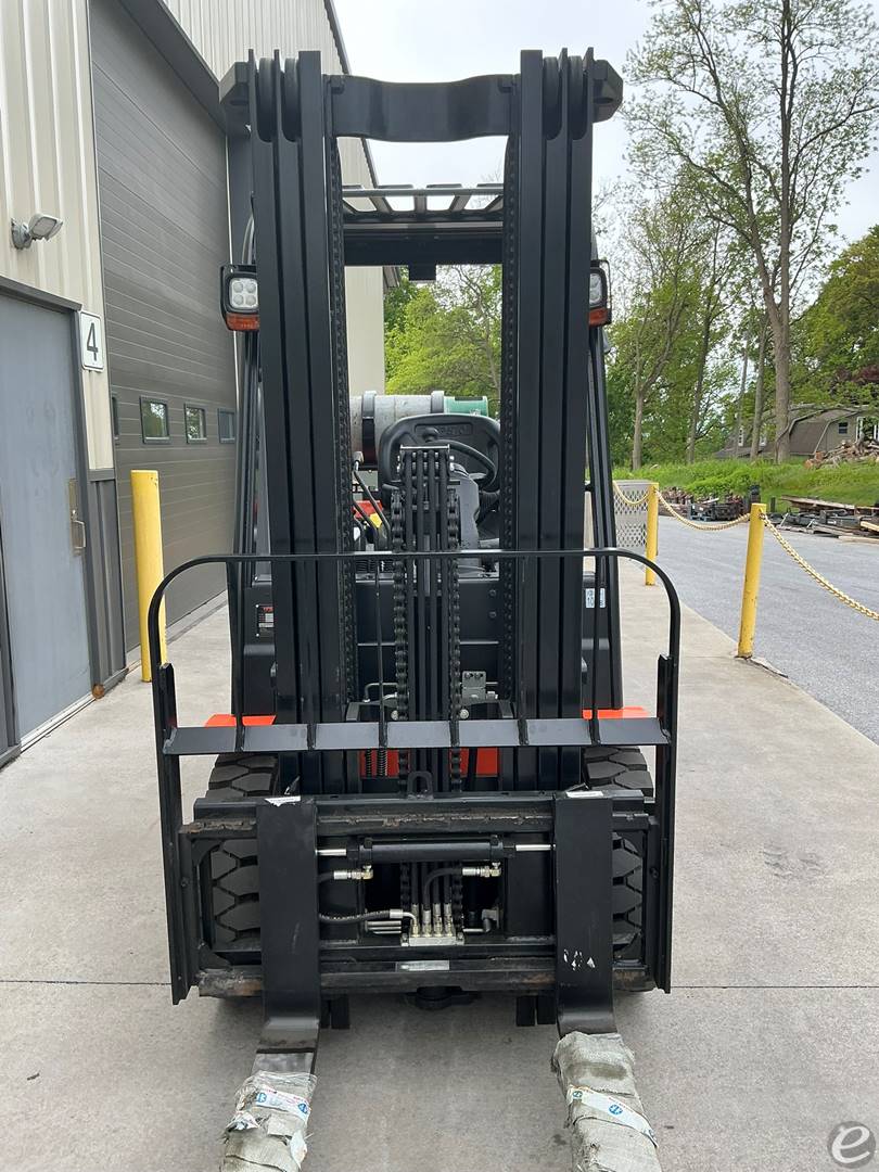 2026 Viper Lift Trucks FY25F