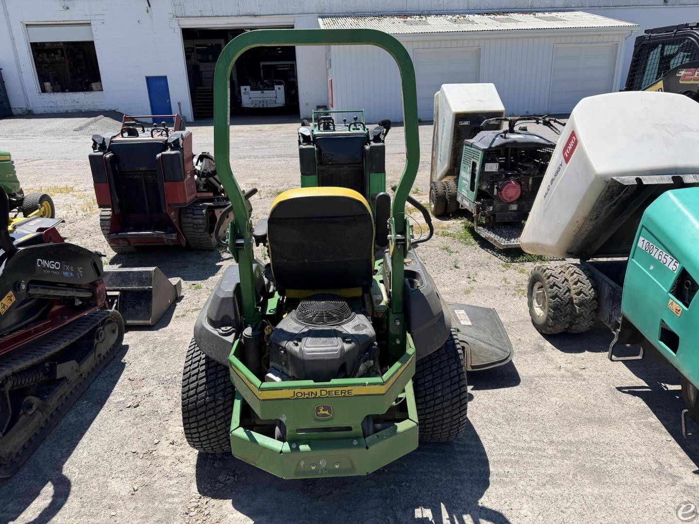 2019 John Deere Z735E