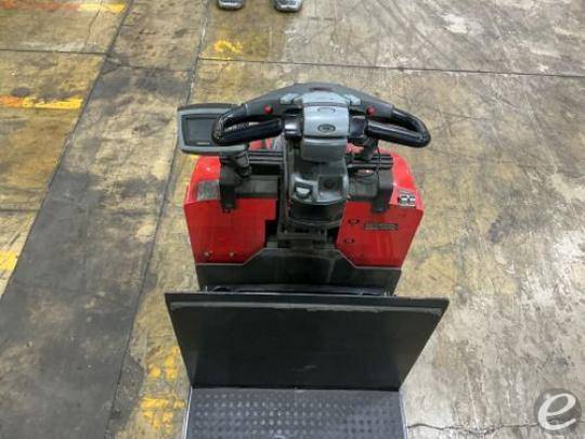 2020 Raymond 8510