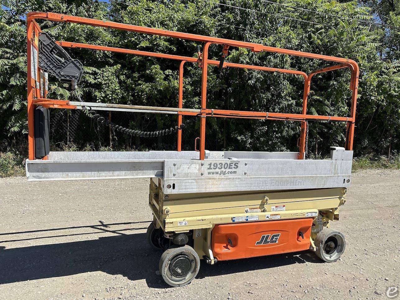 2014 JLG 1930ES Electric Scissor Lift - 123Forklift