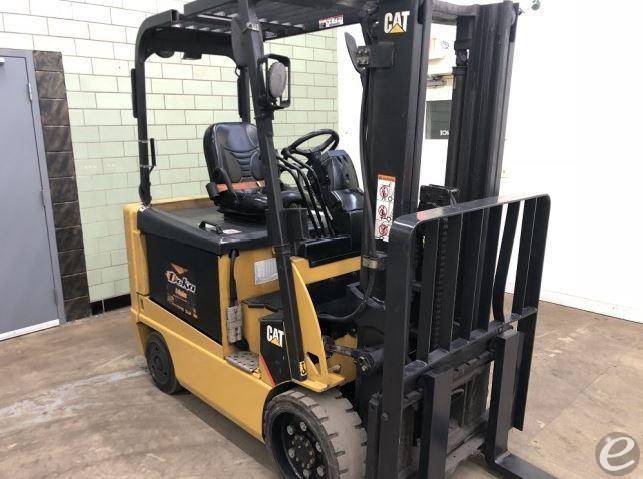 2009 Cat                                       E6000 Electric Forklift - 123Forklift