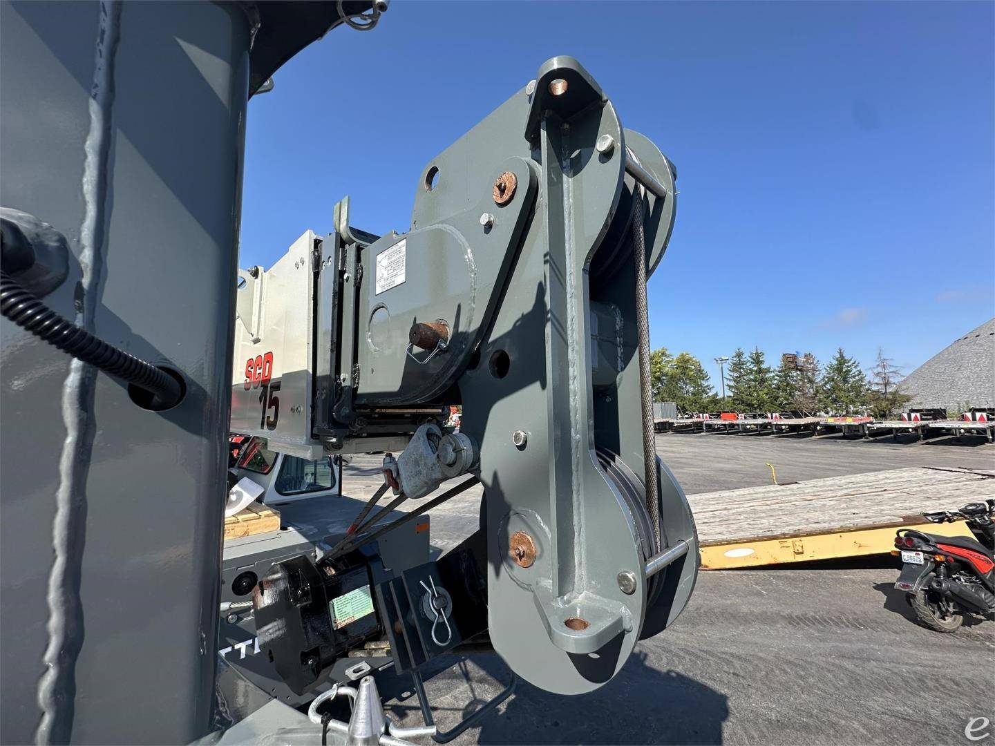 2024 Shuttlelift SCD15