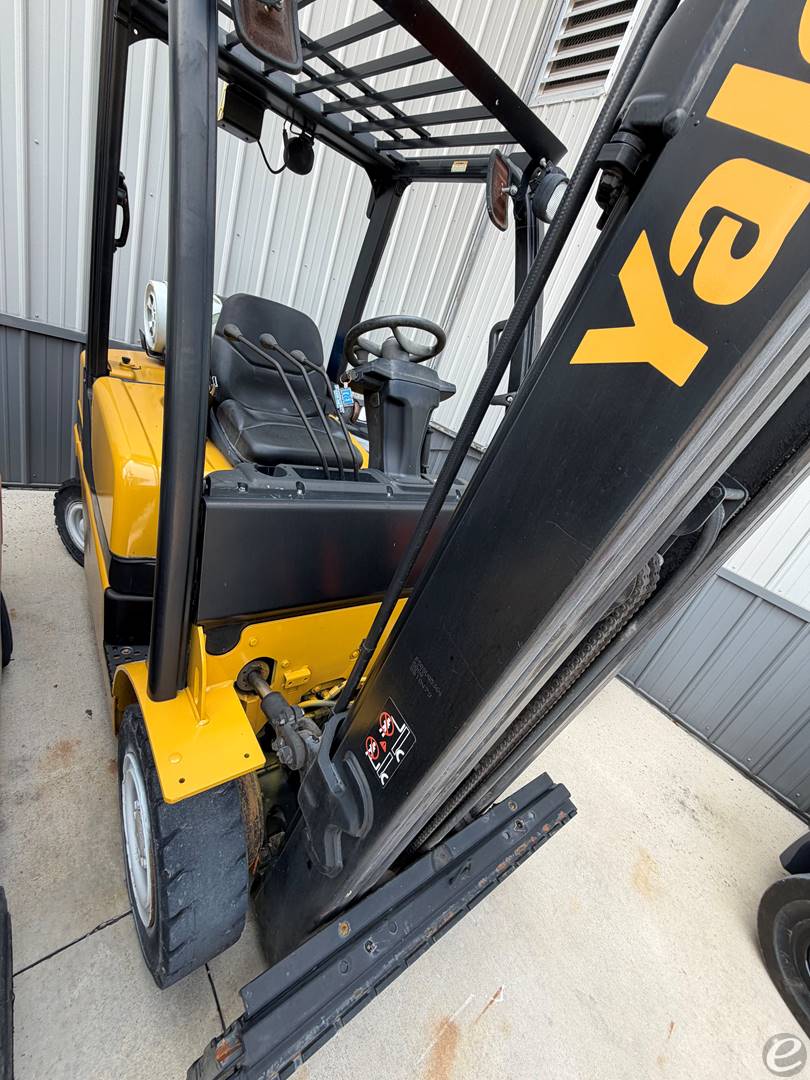 2017 Yale GLP050
