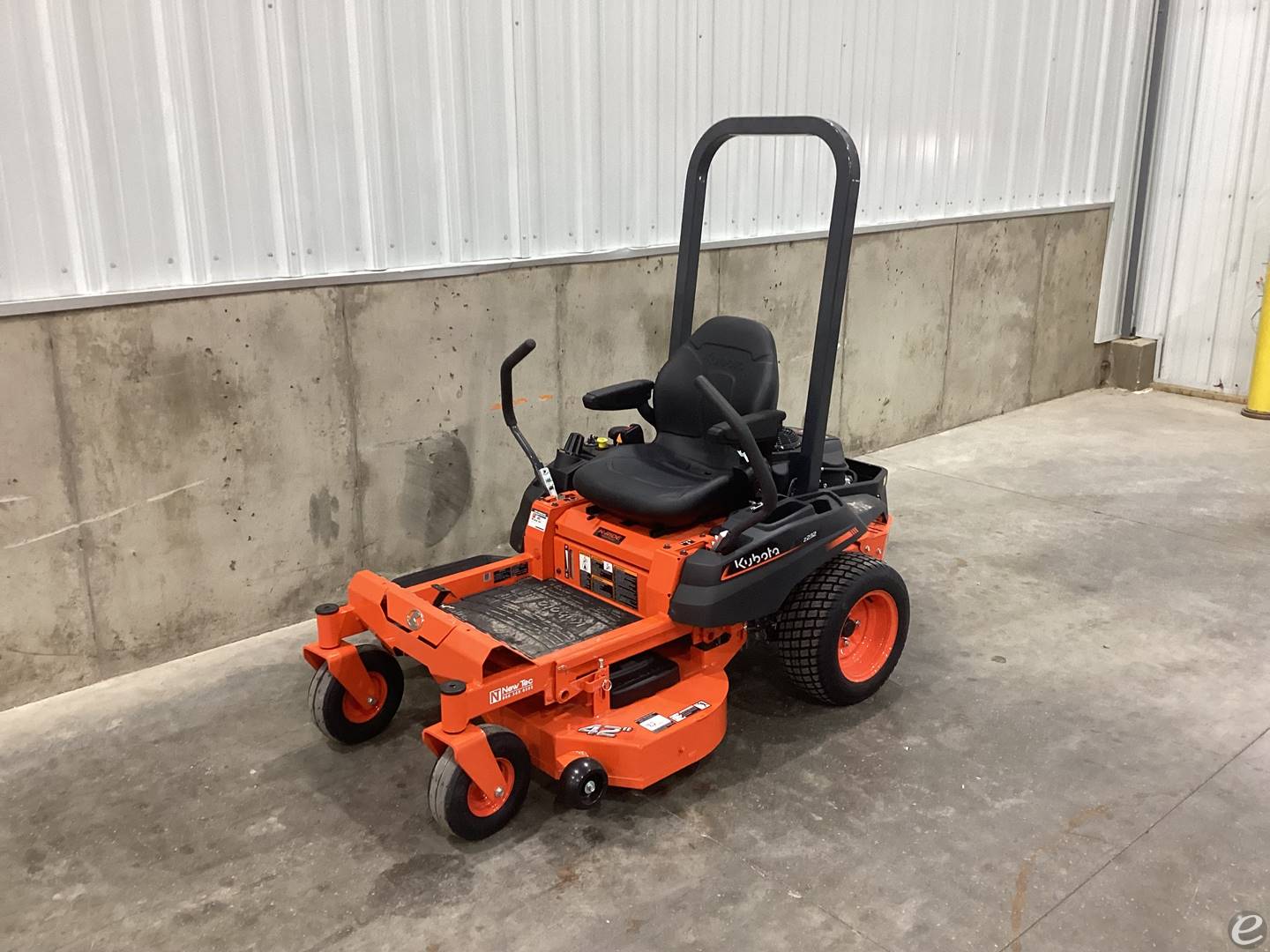 2026 Kubota Z232KW-42