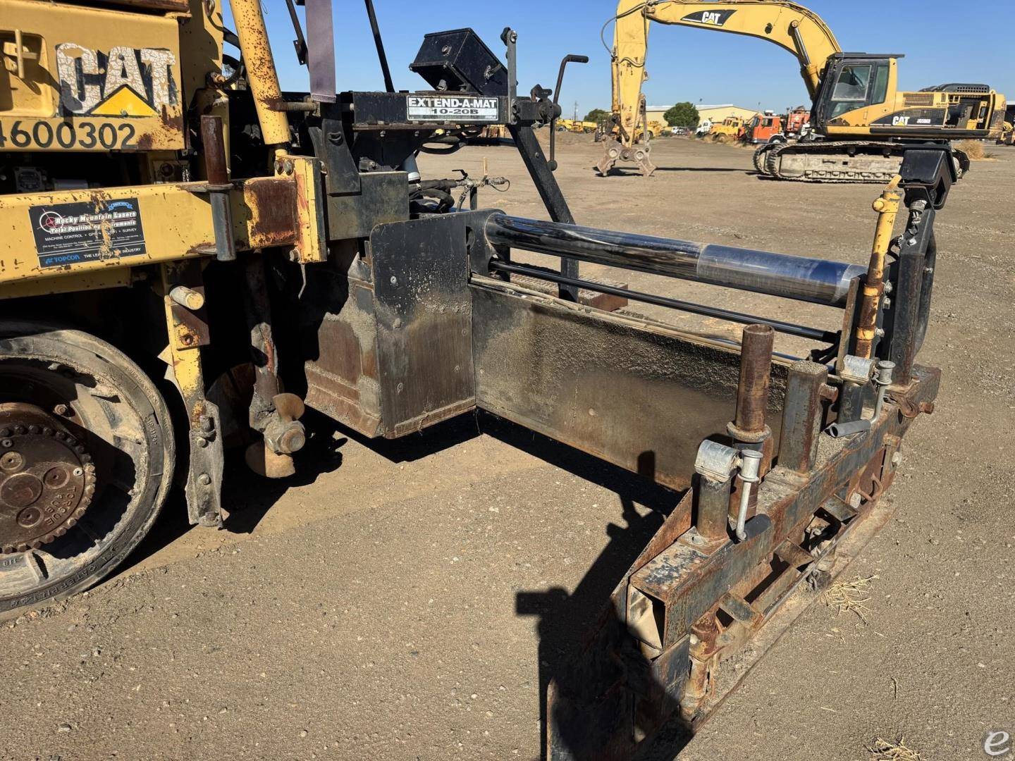2003 Cat AP-1055B