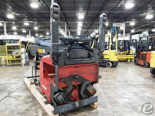 2018 Raymond 750 DR32TT