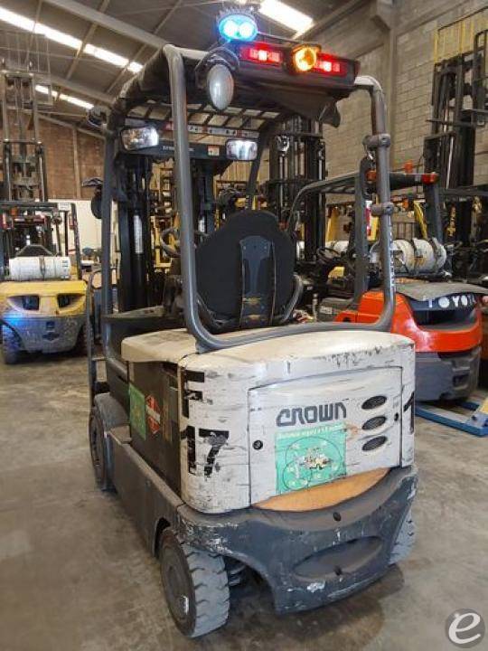 2016 Crown FC5225-50 Electric Forklift - 123Forklift