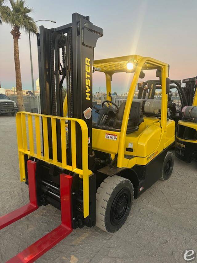 2018 Hyster H80FT LP Gas Forklift - 123Forklift