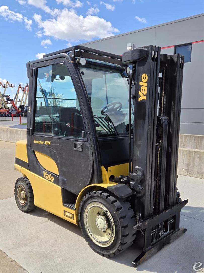 2017 Yale GLP050VX LP Gas Forklift - 123Forklift