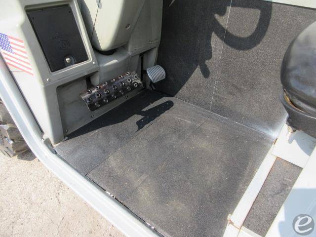 2013 Genie GTH5519
