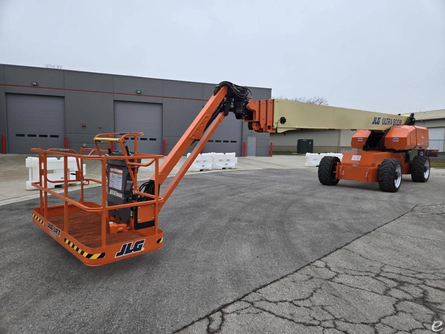2016 JLG 1350SJP