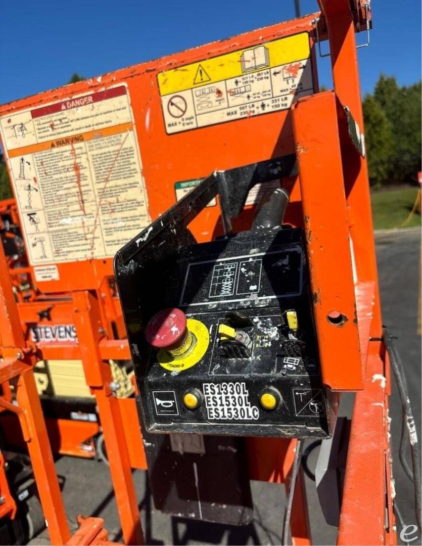 2021 JLG R1932i
