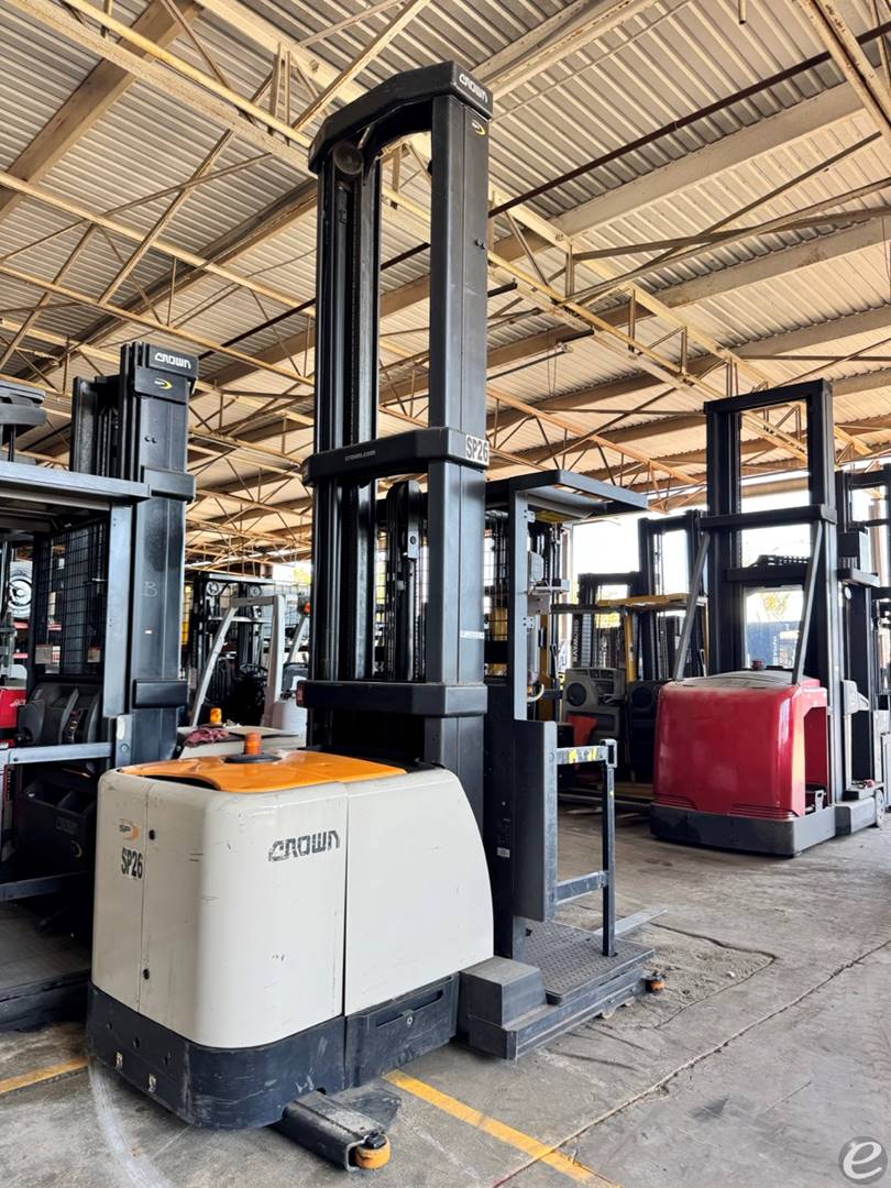 2018 Crown SP4050-30