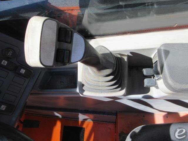 2015 JLG 1255