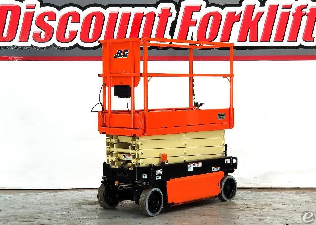 2018 JLG 1932R