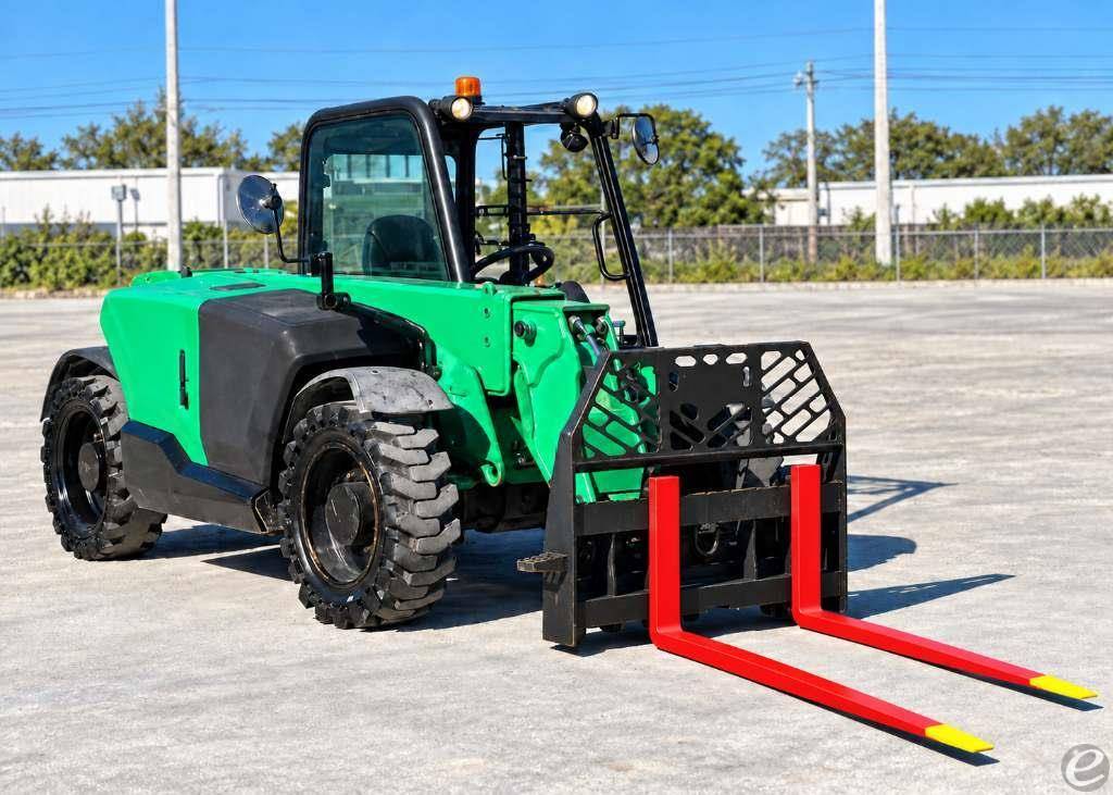 2016 JCB 525-60