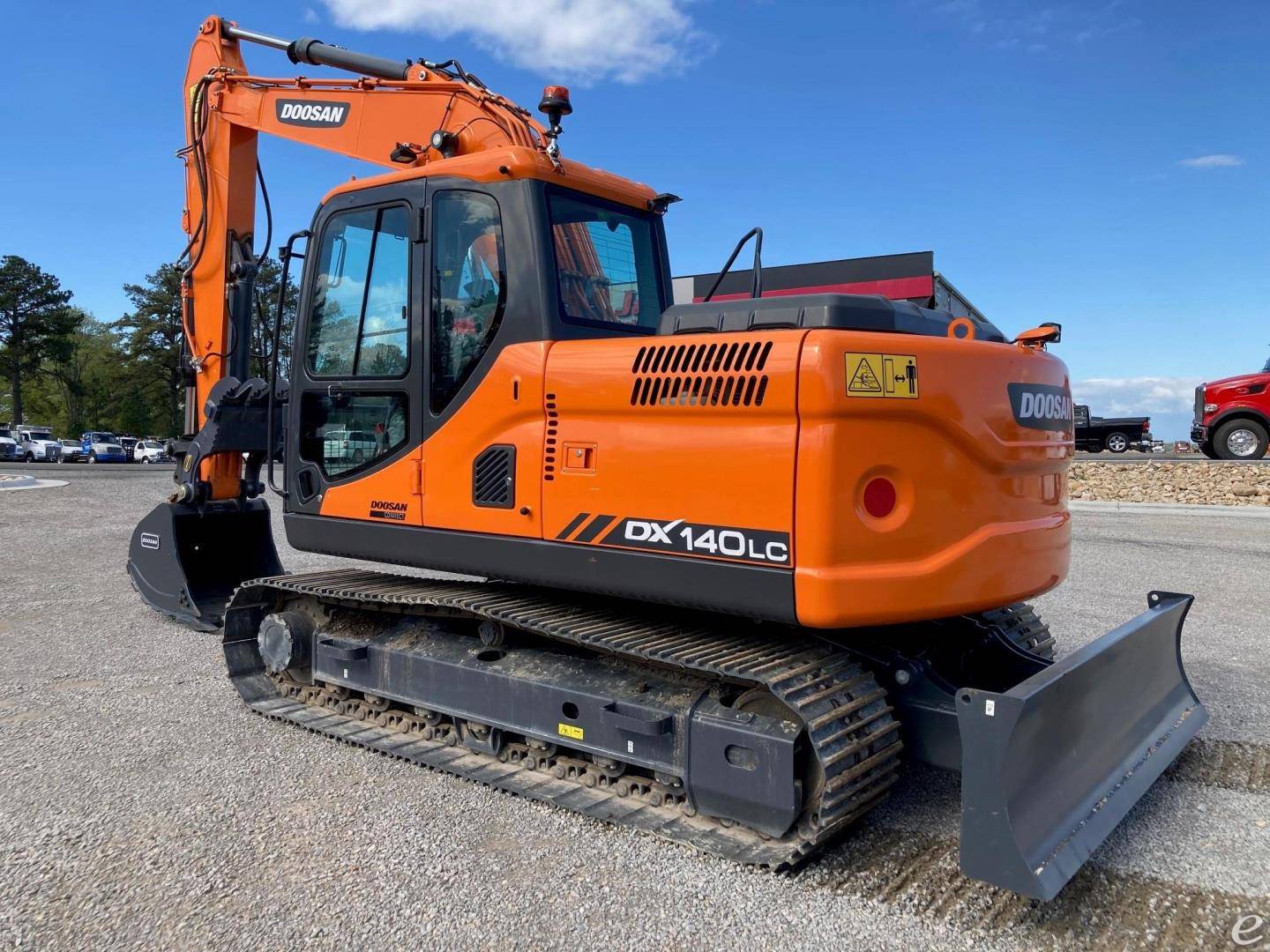 2022 Doosan DX140 LC