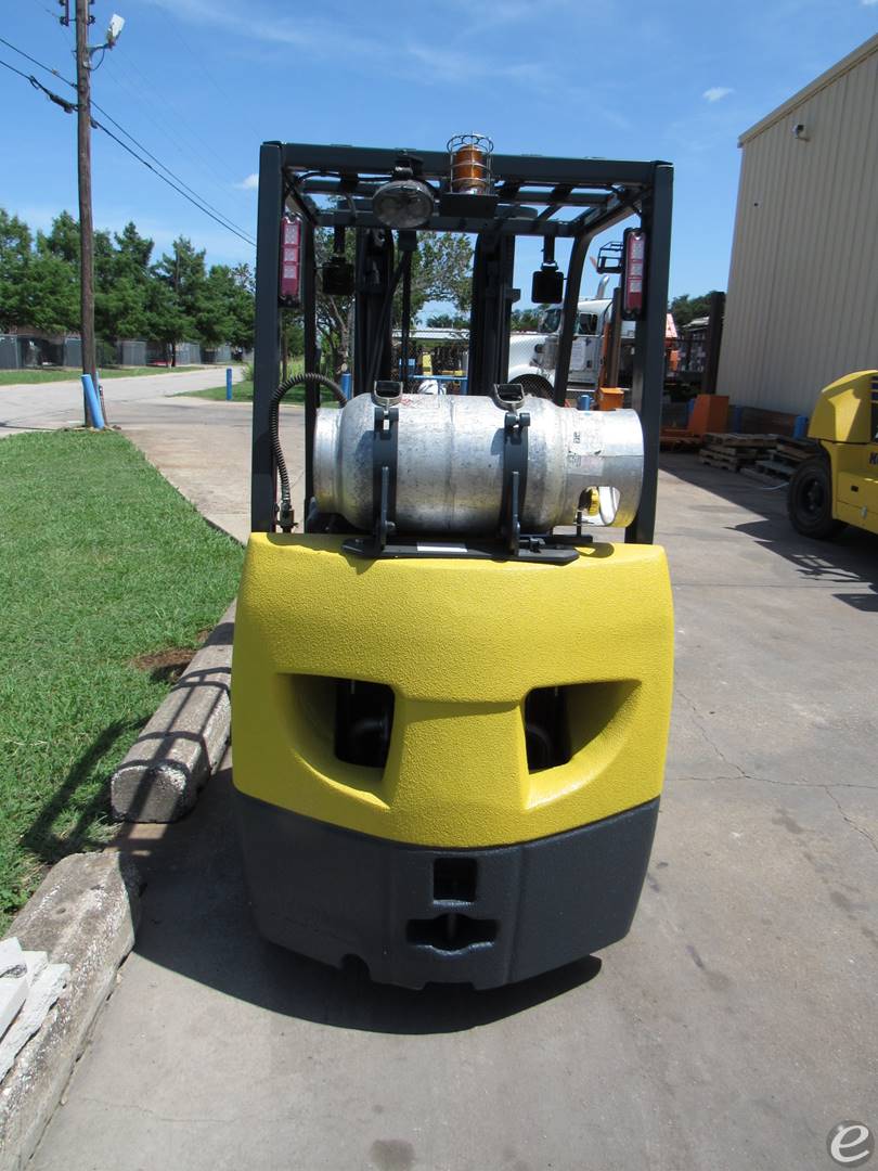 2018 Komatsu FG25ST-16