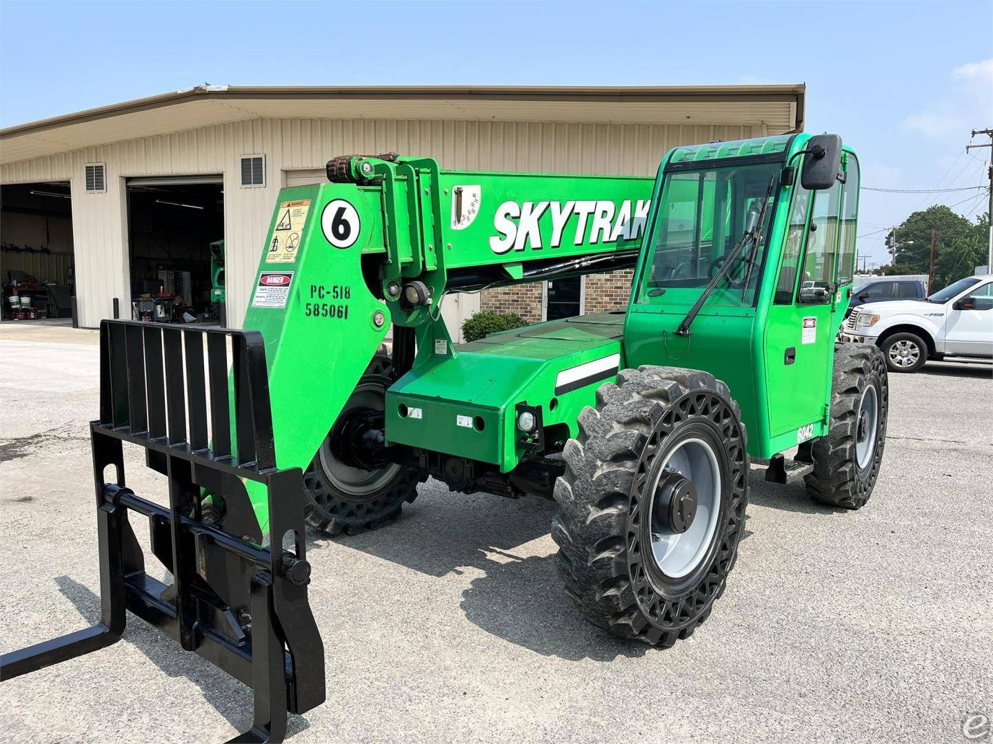 2014 Skytrak 6042 Diesel Telehandlers - 123Forklift