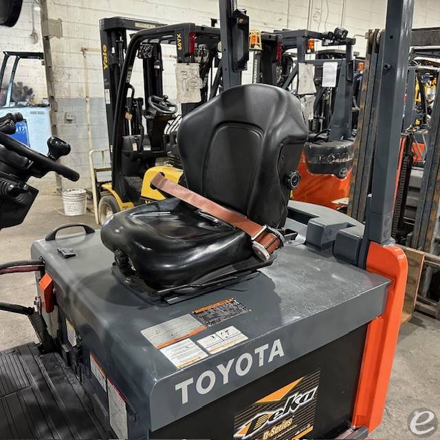 2022 Toyota 8FBCU32