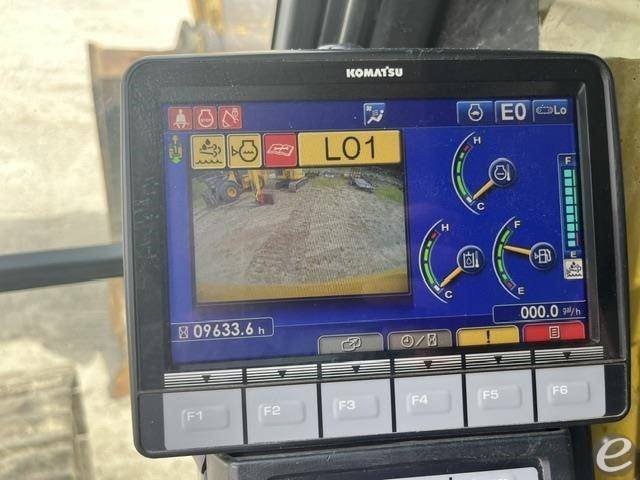 2022 Komatsu PC360 LC-11