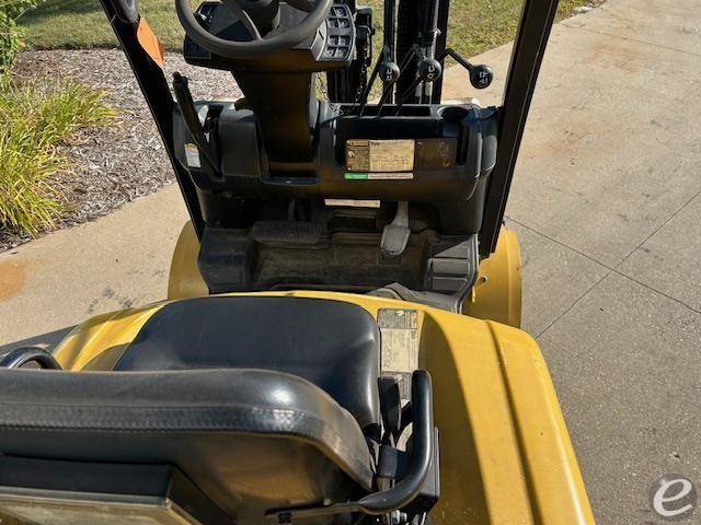 2015 Yale GLP050LX